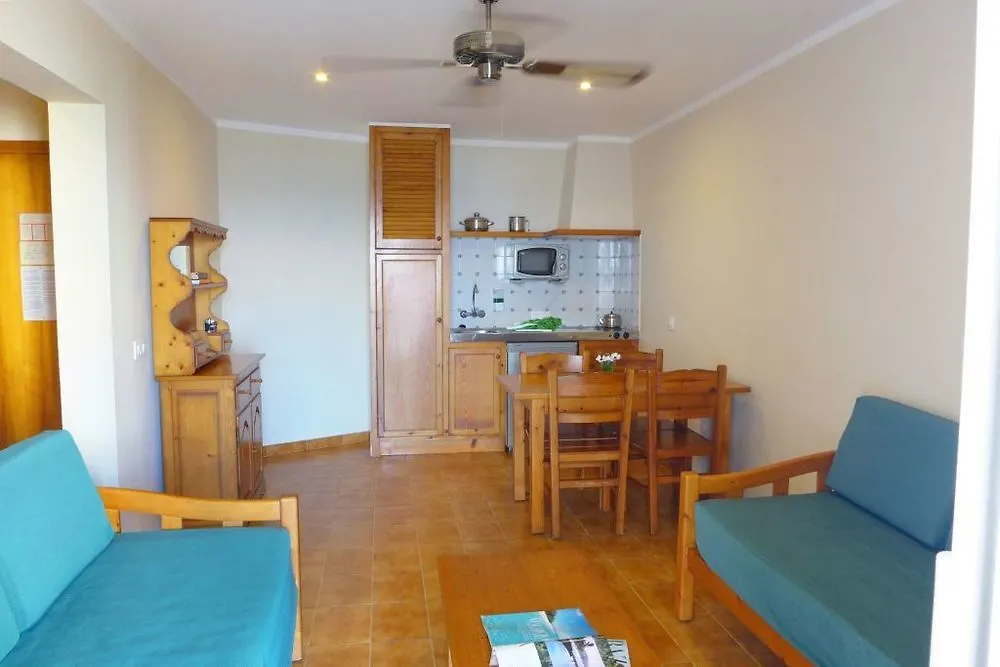 Apartamentos Blancala Cala Blanca  Appart hôtel Cala Blanca (Menorca)