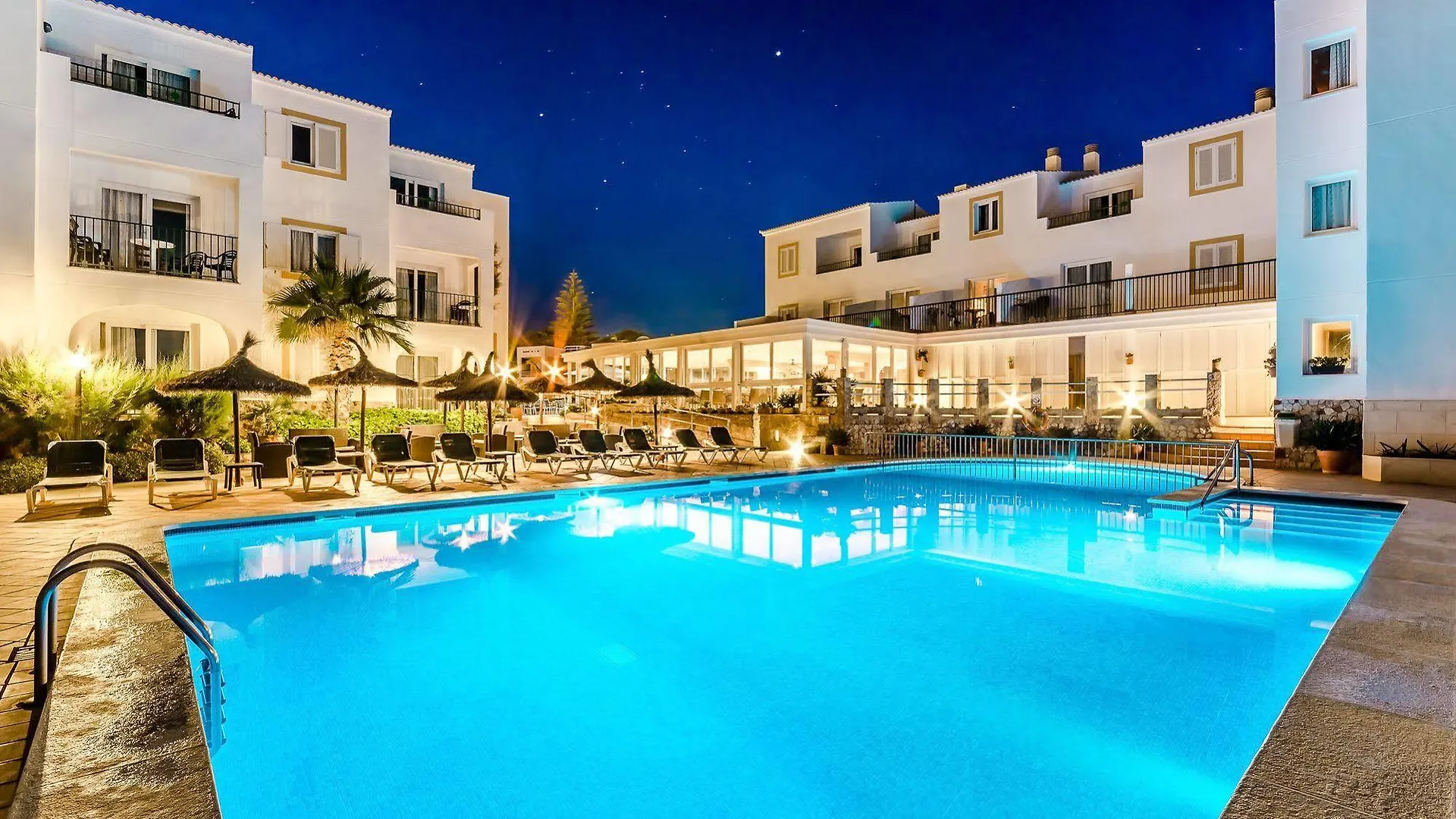 Apartamentos Blancala Cala Blanca  Spanien